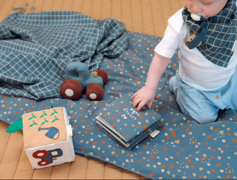 Fabelab - Fabric Cube - My Little Farm