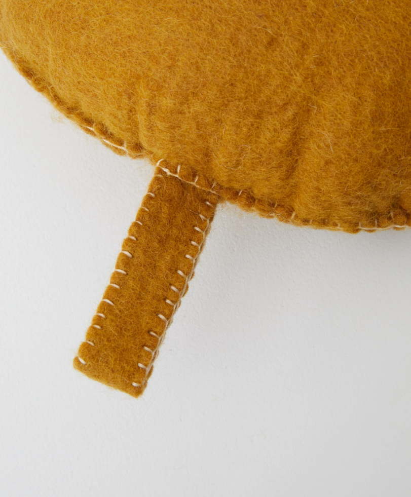 Phile Play Cushion - Gold
