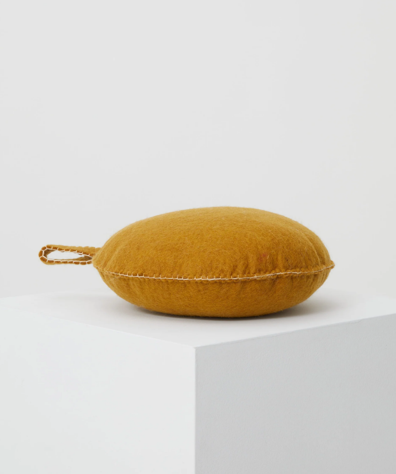 Phile Play Cushion - Gold