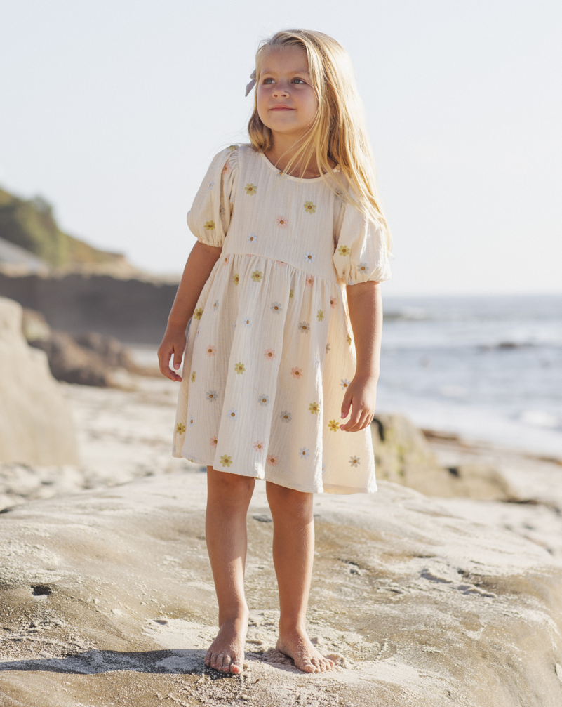 Rylee and Cru Marley Dress - Embroidered Daisies