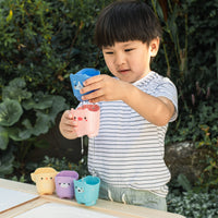 Tiger Tribe Pour & Play - Animal Cups